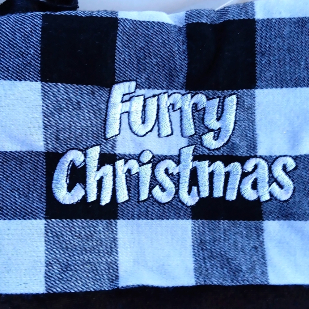 DOG CHRISTMAS STOCKING - Picture 3 of 4
